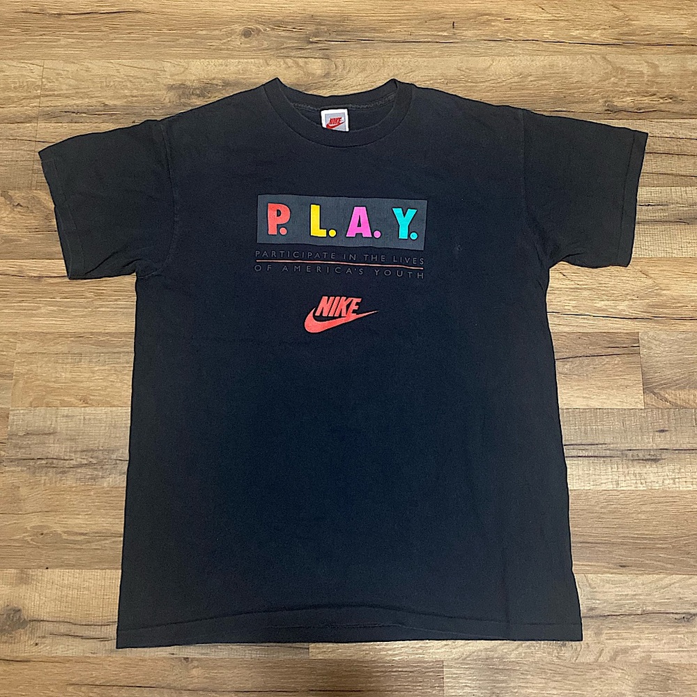 90s Nike short sleeve